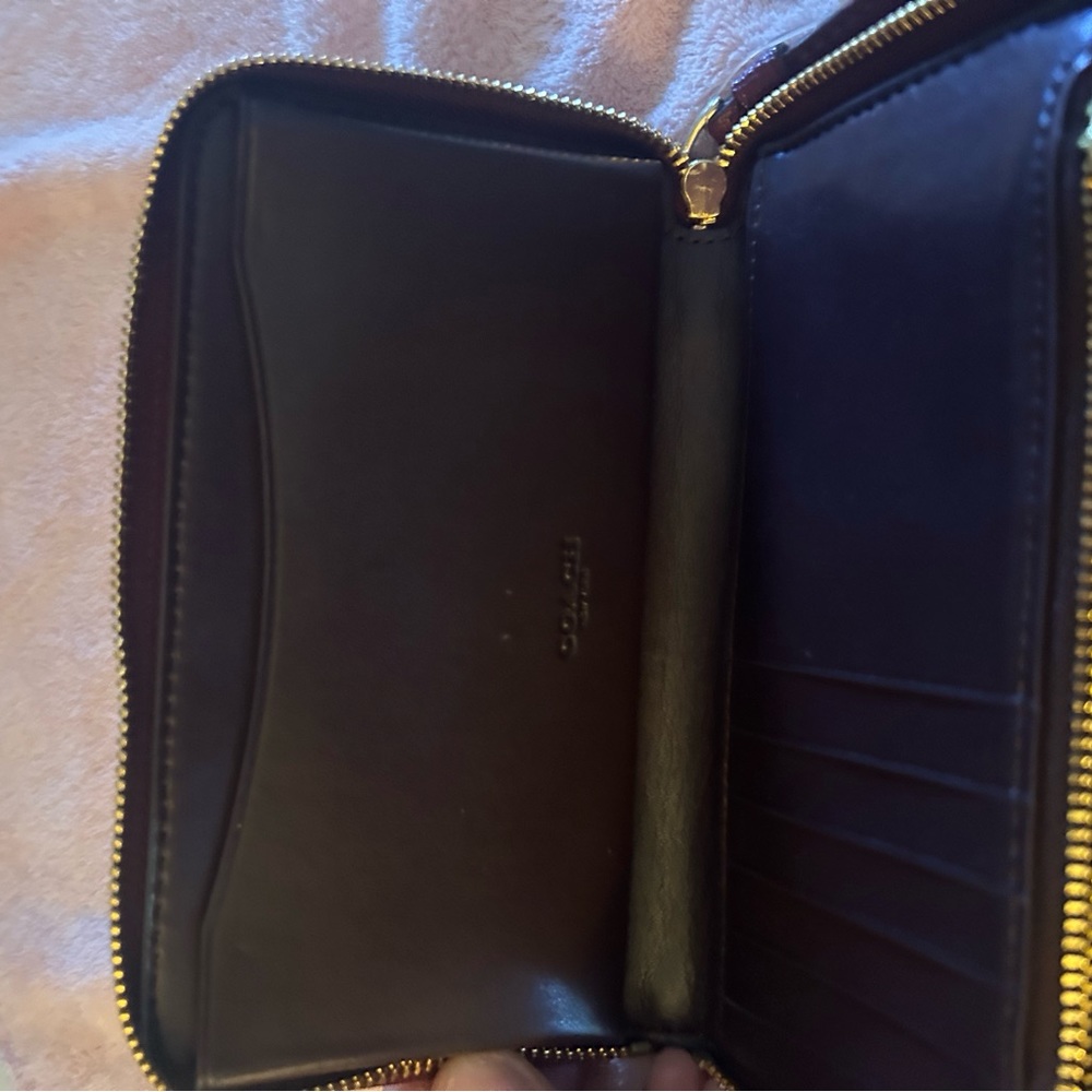 Coach, Wallet - Picture 5 of 5